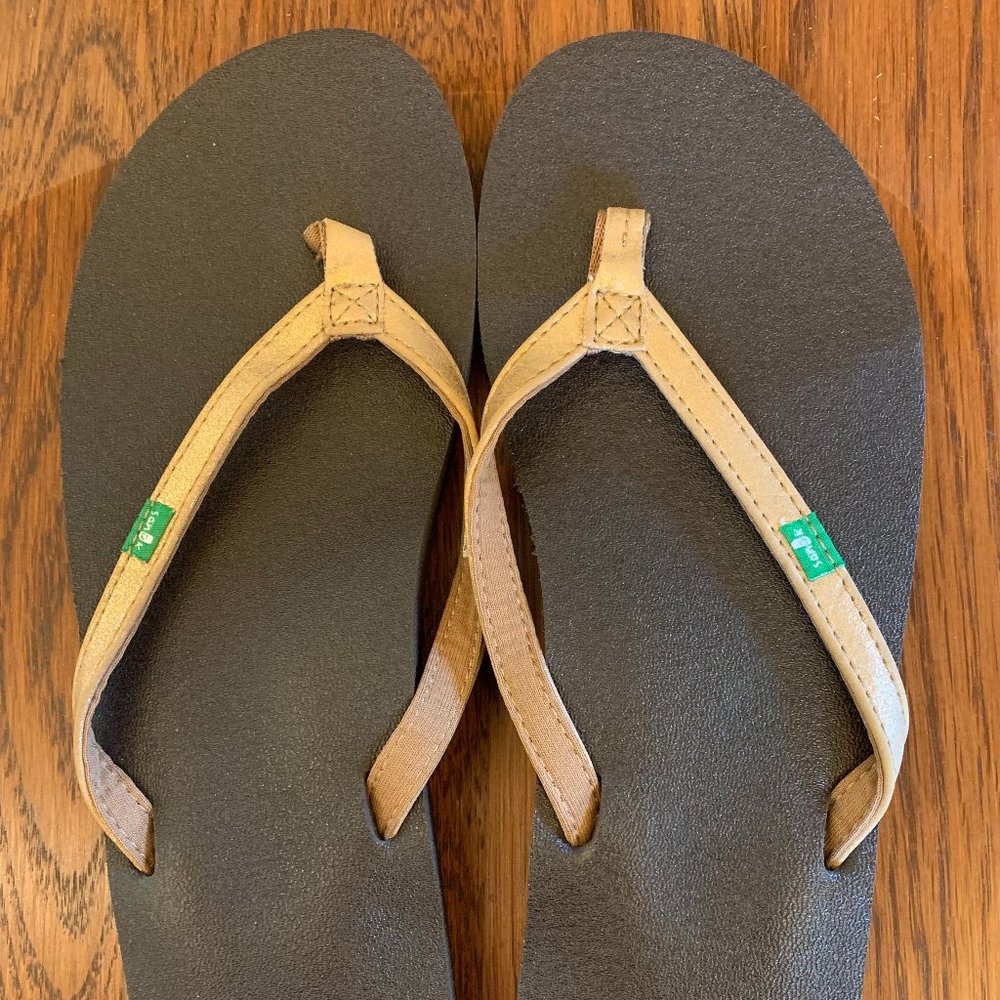 Sanuk Joy Metallic Flip Flops